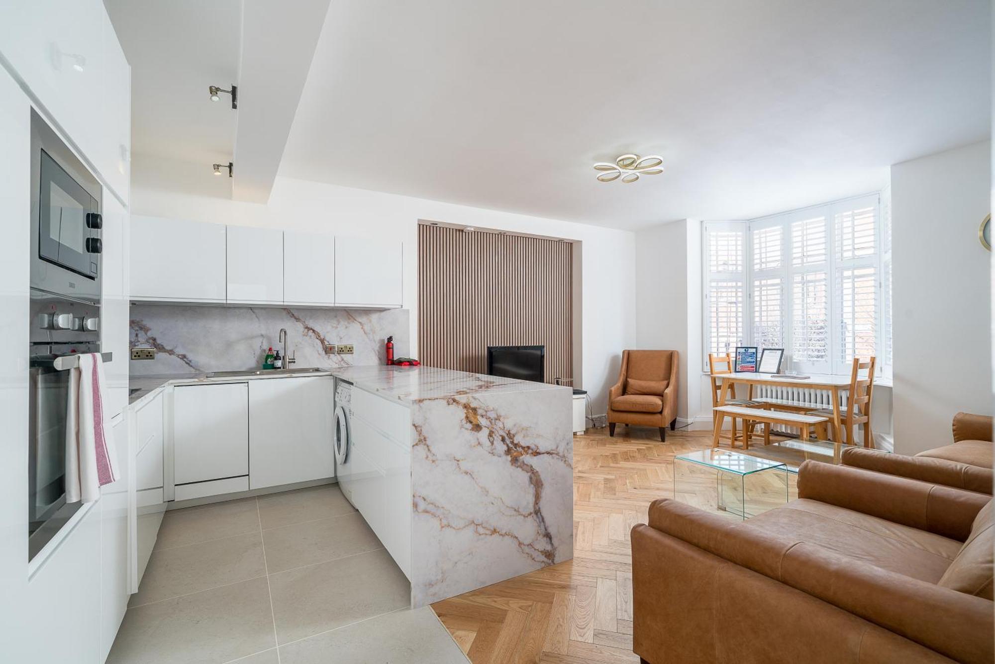 Joivy 2-bed Flat Near Notting Hill *